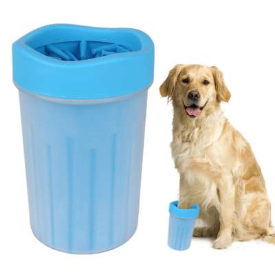 Wholesale Portable Pet Food Washer Dog Paw Cleaner Cup Comfortable Soft Silicone Combs Paw Washer Cup